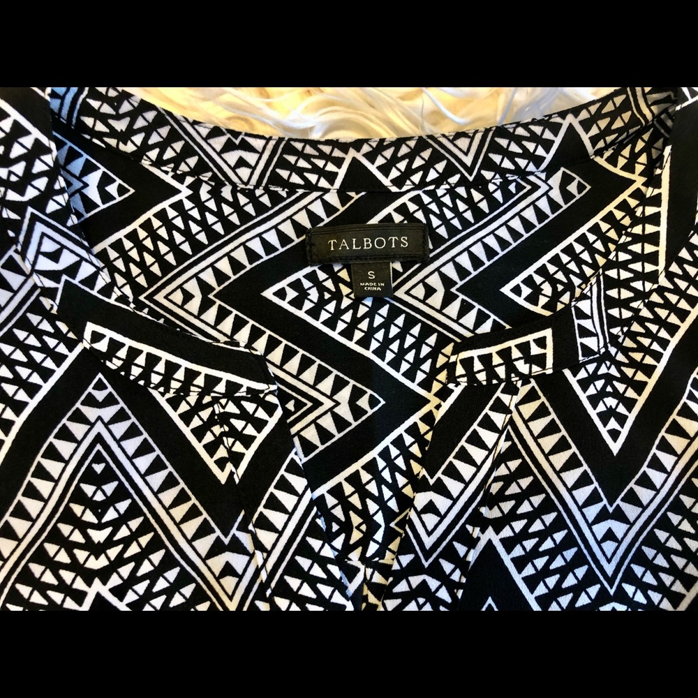Talbots Geo Print Dressy Tank (LIKE NEW) - Picture 3 of 5